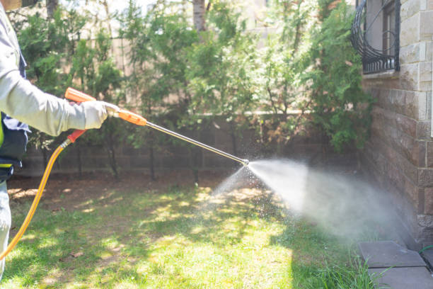 Best Best Pest Control Companies  in Reedurban, OH